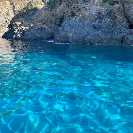 Villa Luana - Elegance And Relaxation 300 Meters From The Sea Marina di Gairo